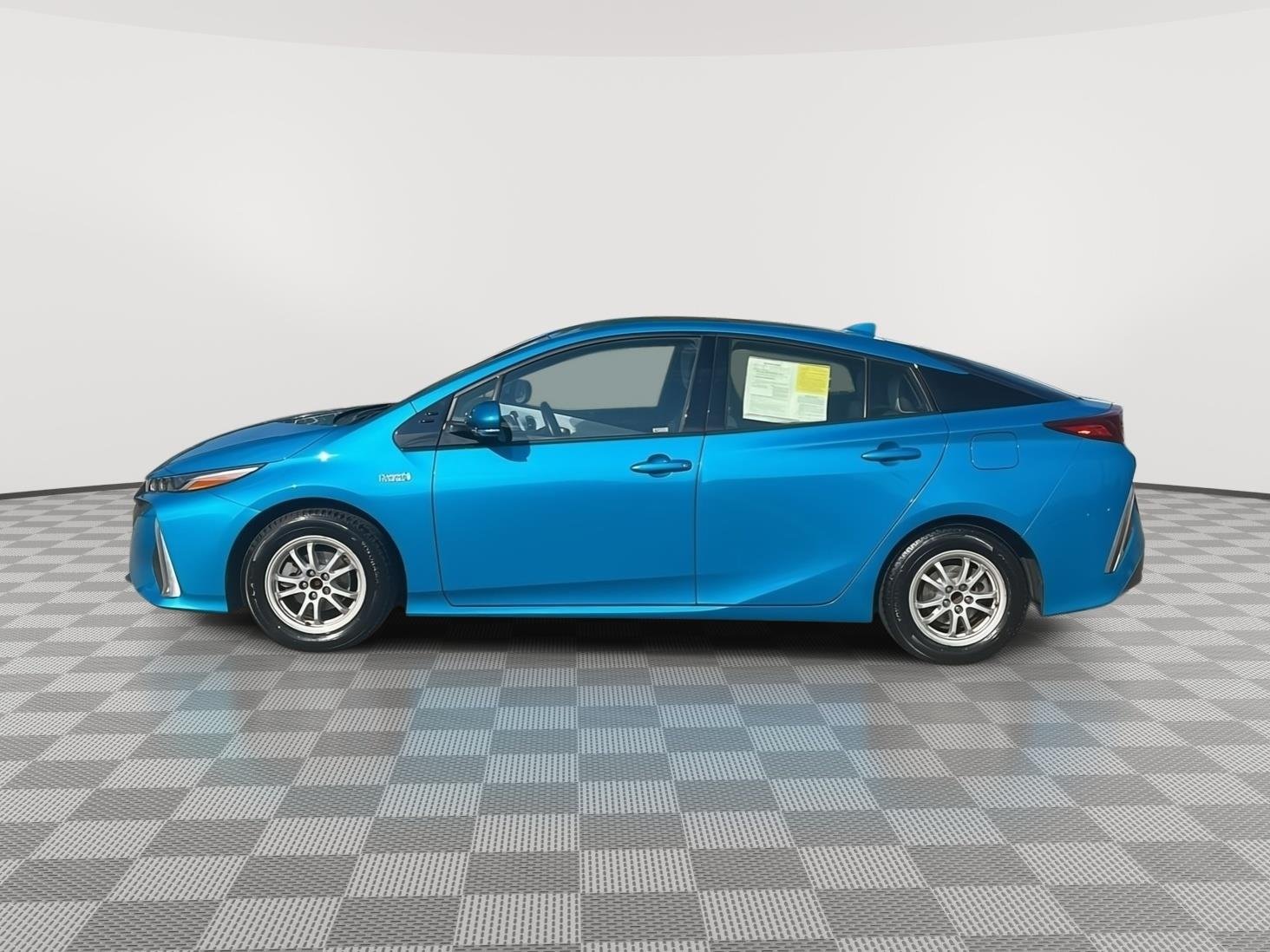 2017 Toyota Prius Prime Premium - Photo 10