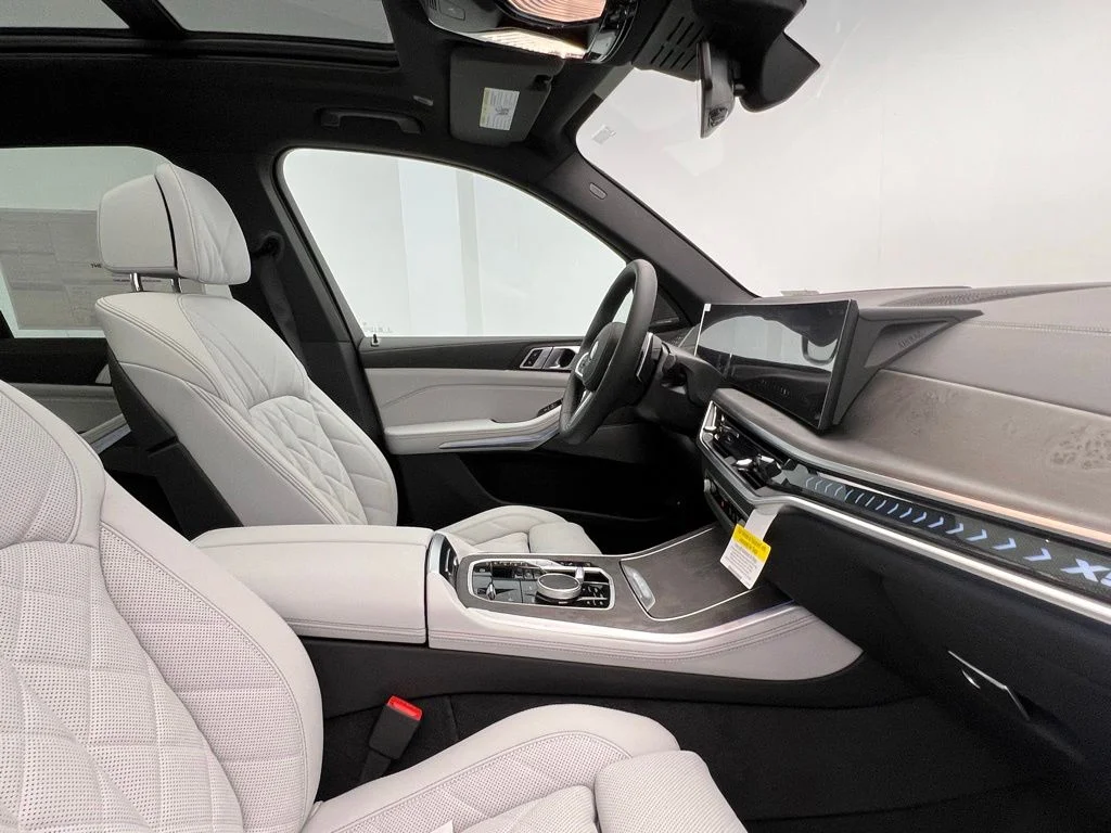 New 2026 Brooklyn Grey Metallic BMW xDrive50e image 6