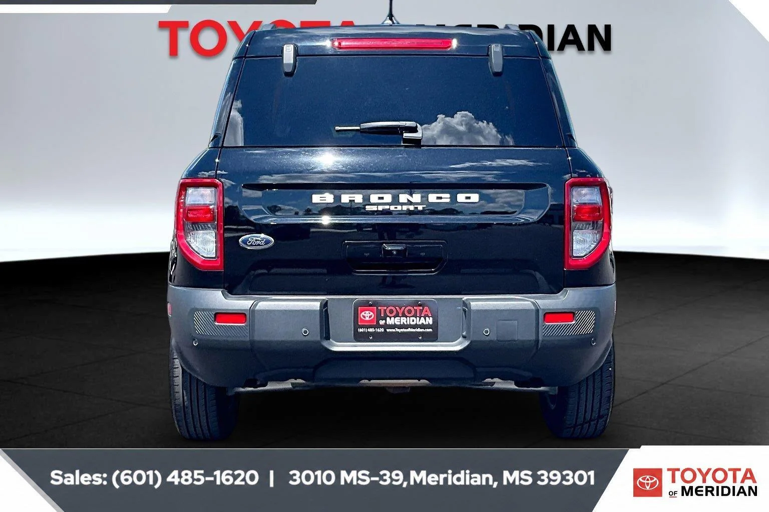 Used 2025 Shadow Black Ford Big Bend image 4
