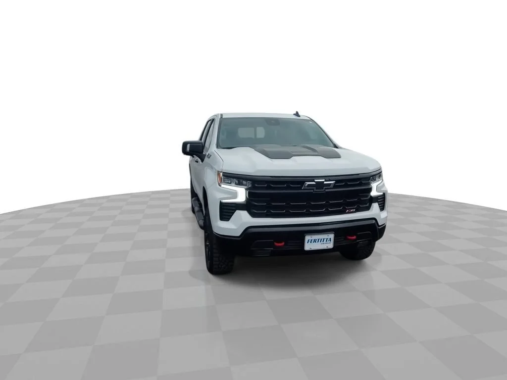 New 2026 Summit White Chevrolet LT Trail Boss image 7