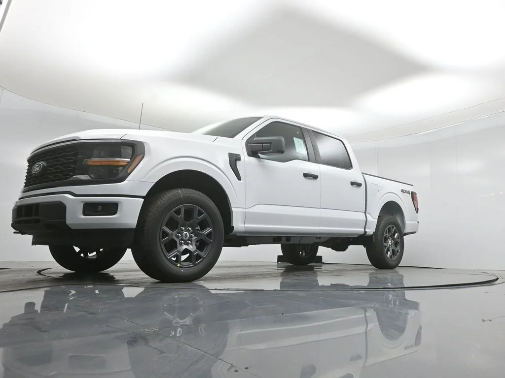 New 2026 Oxford White Ford STX image 37