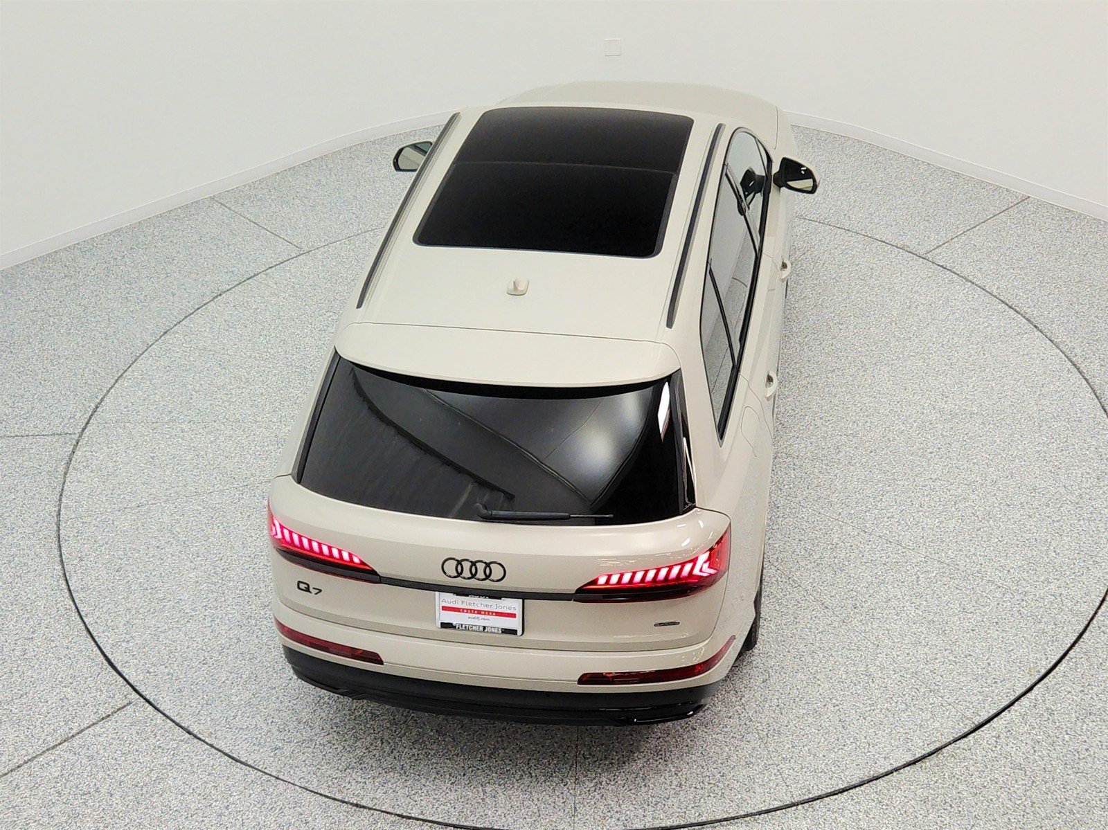 Used 2023 Vicuna Beige Metallic Audi Premium Plus 45 TFSI quattro image 27