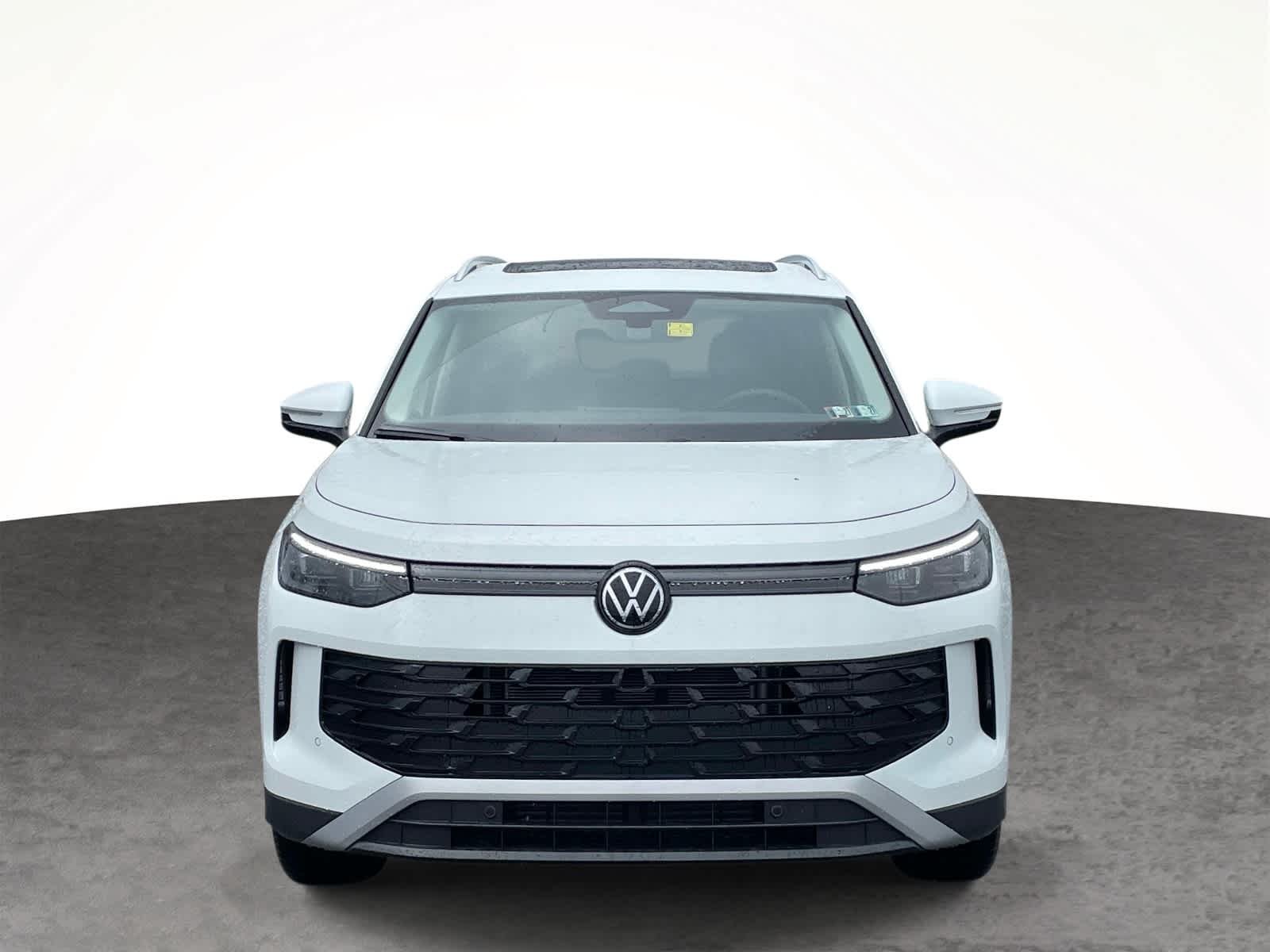 New 2026 Pure White Volkswagen SE image 8