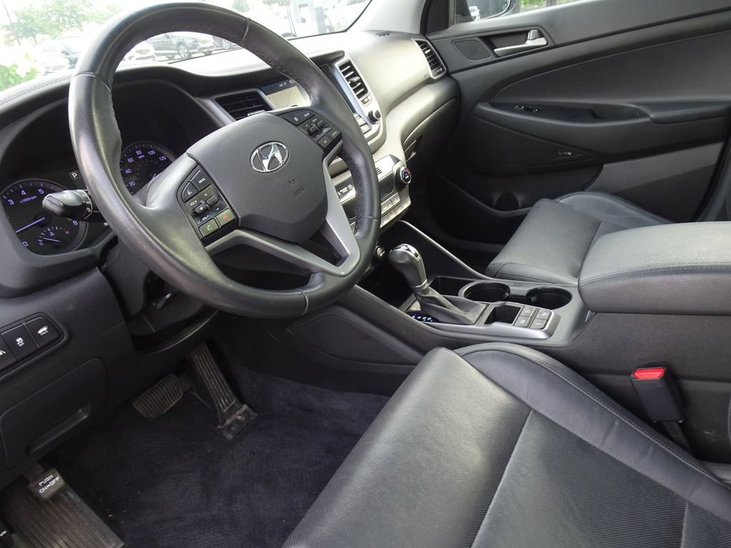 Used 2017 Ash Black Hyundai Limited image 12