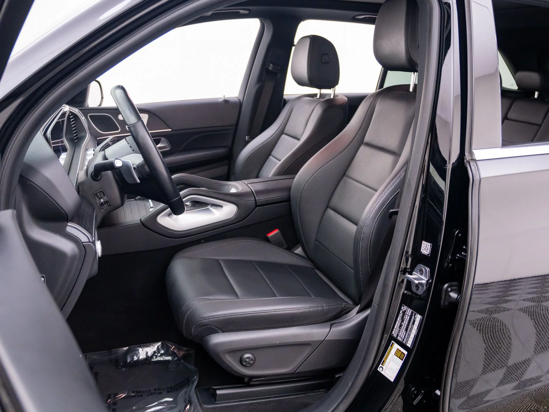 Used 2024 Black Mercedes-Benz GLE 350 image 17