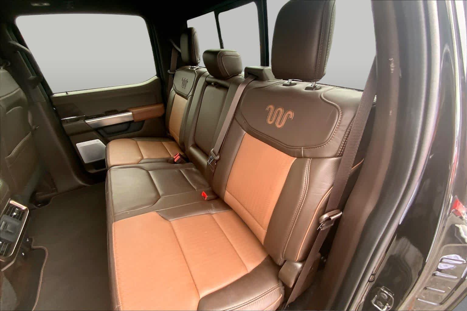 Used 2025 Agate Black/Marsh Gray Ford King Ranch image 20