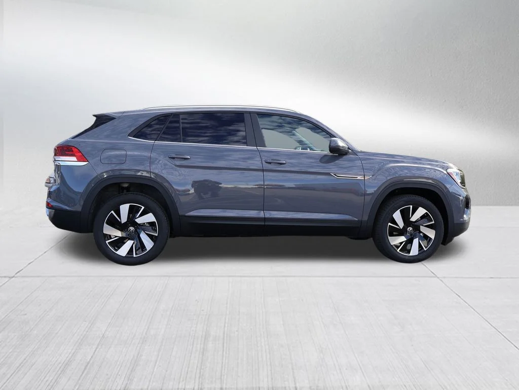 New 2026 Gray Volkswagen 2.0T SE w/Technology image 38
