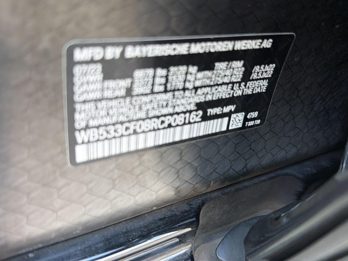 Used 2024 Black Sapphire Metallic BMW M60 image 40