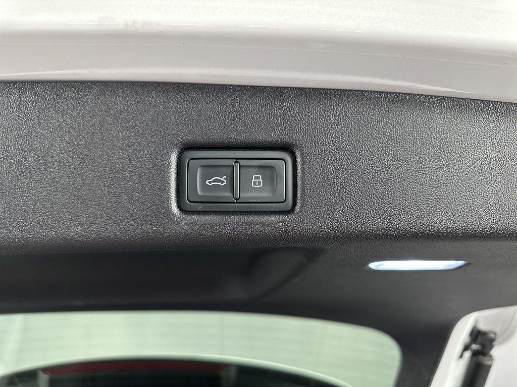 Used 2025 White Audi 2.0T Premium image 11