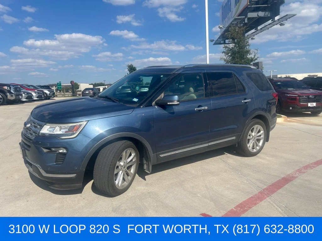 Used 2018 Blue Ford Limited image 1