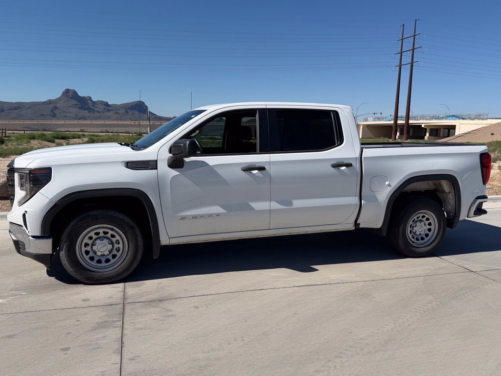 Certified Used 2022 White GMC Pro image 13