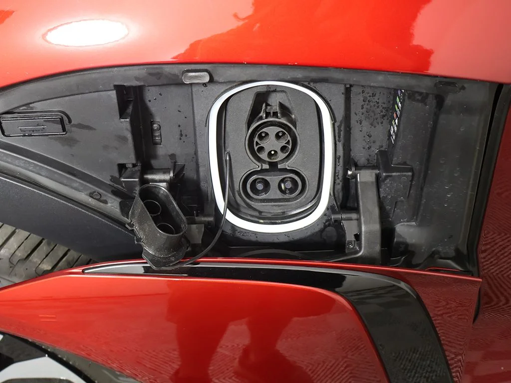 Used 2025 Red Chevrolet LT image 15