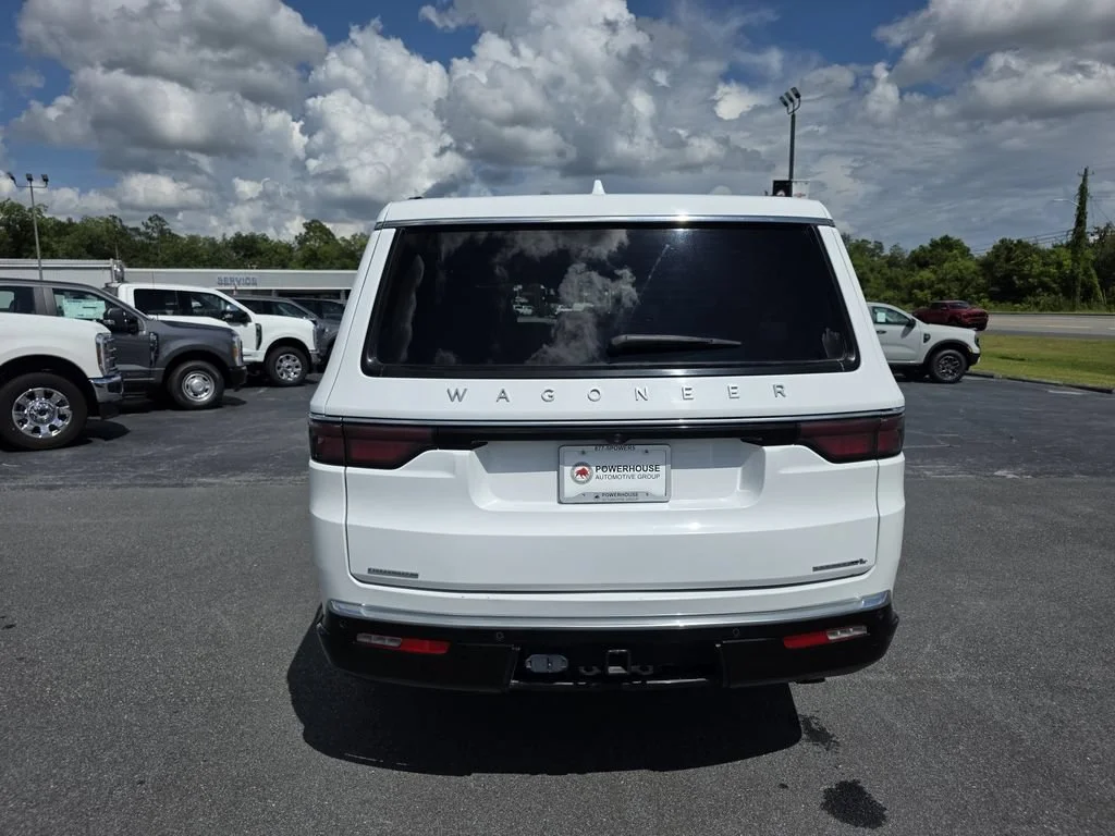 Used 2023 White Jeep Series II image 4
