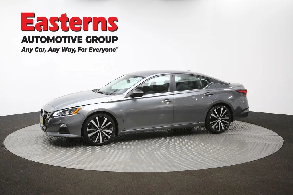 Used 2022 Gray Nissan 2.5 SR image 55