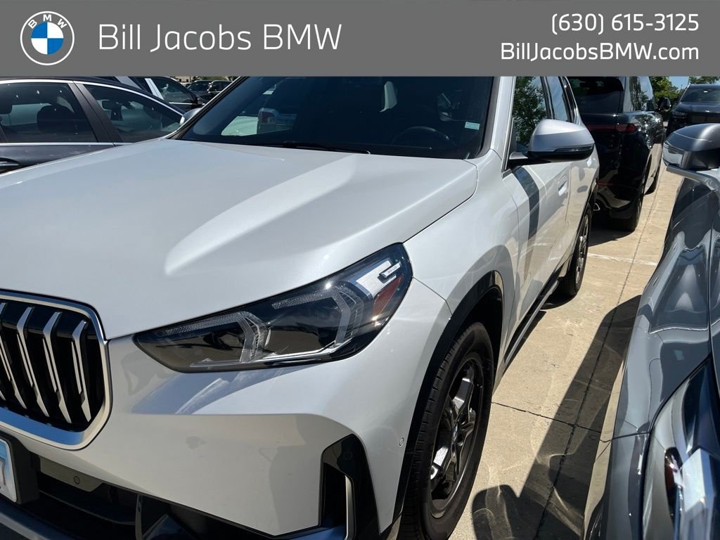 Certified Used 2023 Mineral White Metallic BMW xDrive28i image 1