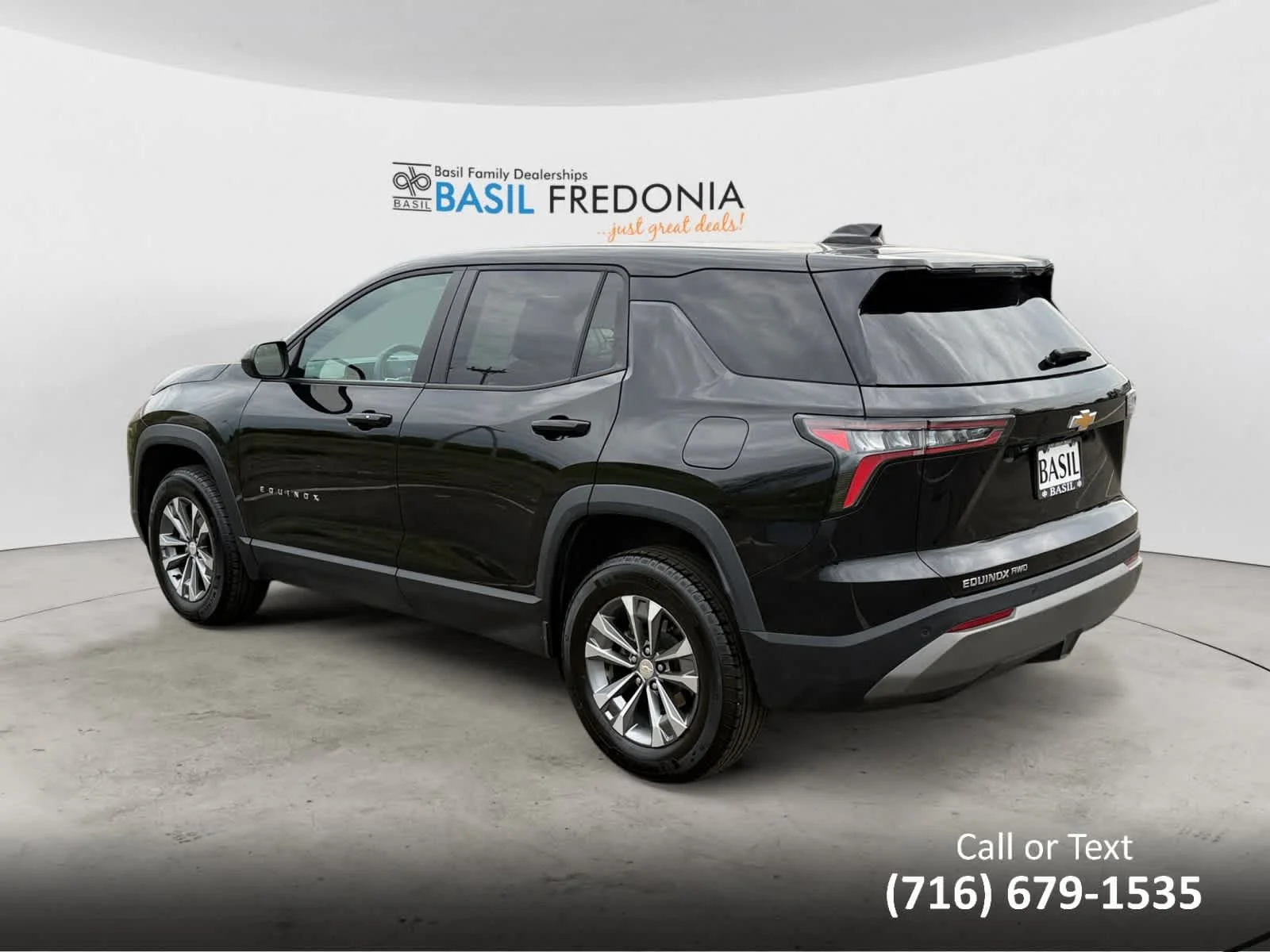 Used 2026 Mosaic Black Metallic Chevrolet AWD LT image 3