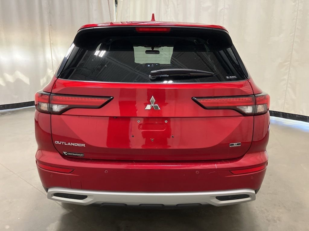 Used 2023  Mitsubishi SE image 25