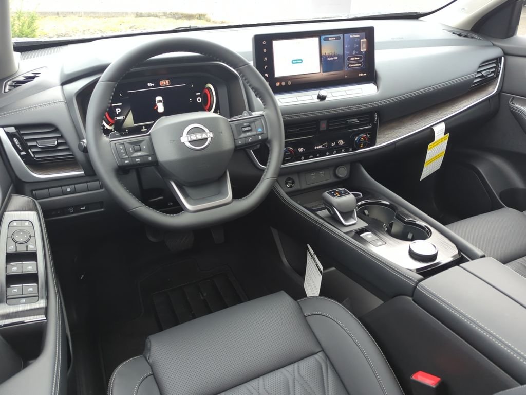 New 2026 Super Black Nissan Platinum image 16