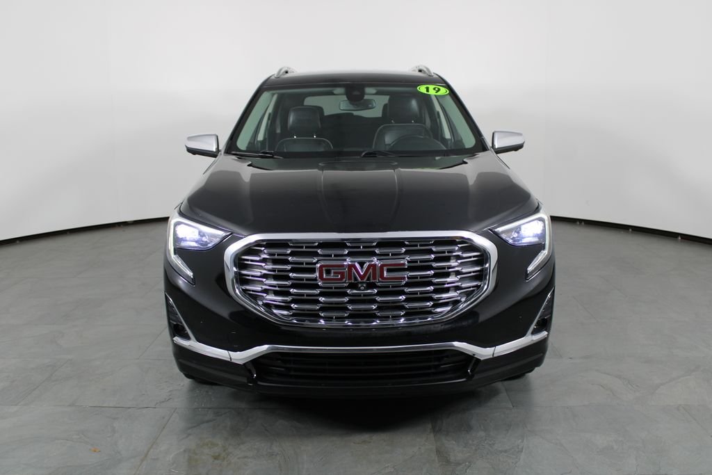 Used 2019 Black GMC Denali image 11