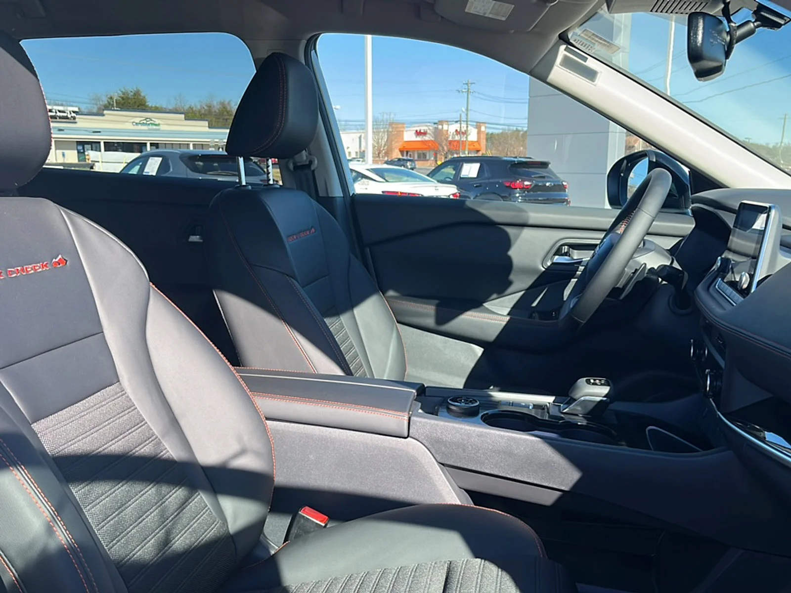 New 2026 Everest White Pearl Tricoat Nissan Rock Creek image 11