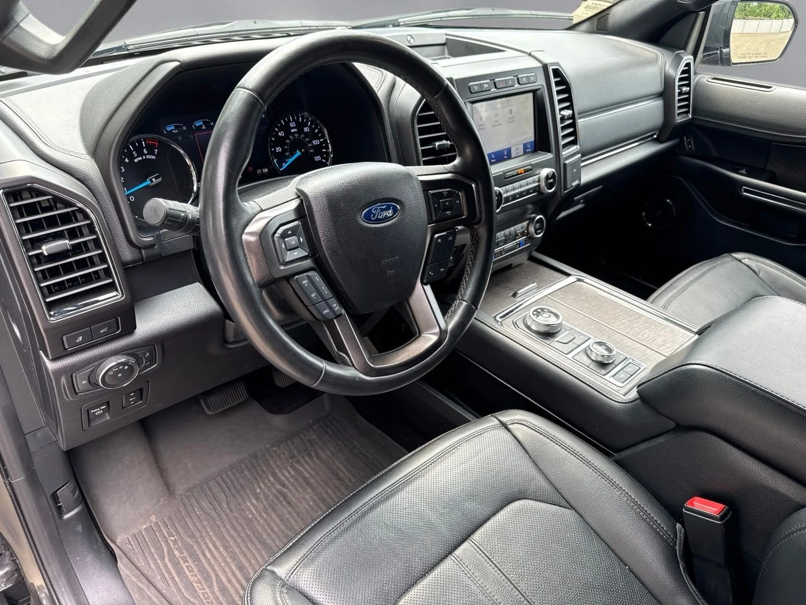 Used 2021 Gray Ford Limited image 3