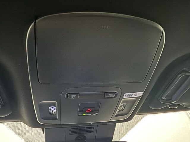 New 2026 Underground Toyota  SE image 29