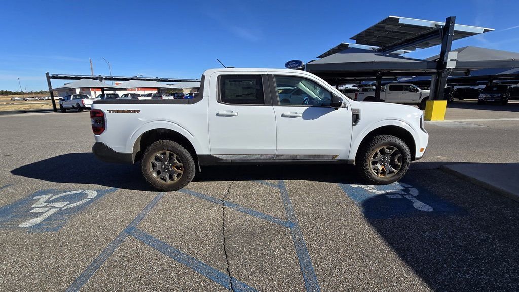 New 2025 White Ford Tremor image 5