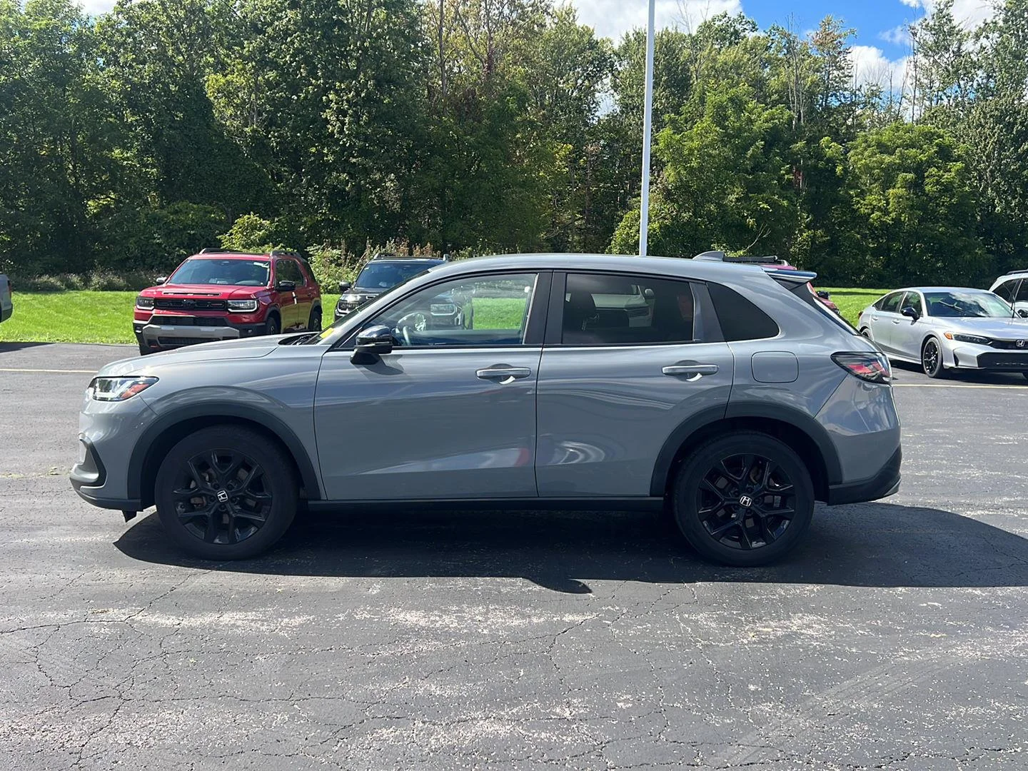 Used 2024 Urban Gray Pearl Honda Sport image 9