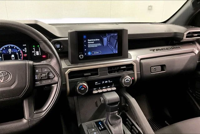 2025 Toyota Tacoma SR5 - Photo 7