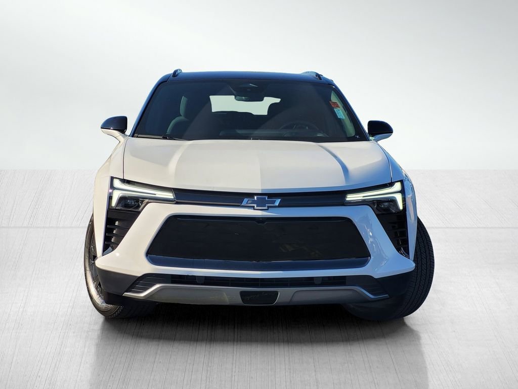 Used 2025 Chevrolet Blazer EV LT with VIN 3GNKDBRM3SS255582 for sale in Roseville, CA