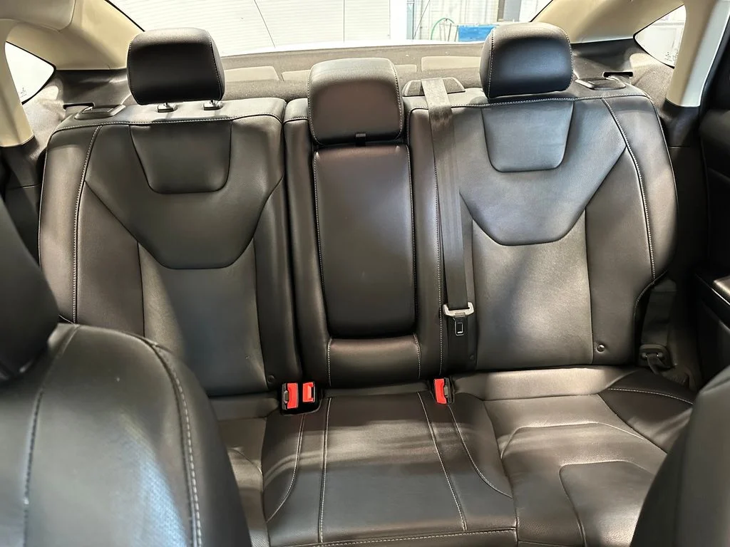 Used 2019 White Ford Titanium image 25