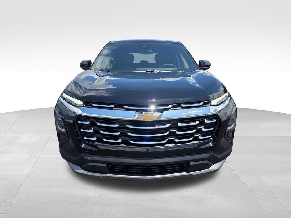 New 2026 Mosaic Black Metallic Chevrolet LT image 2