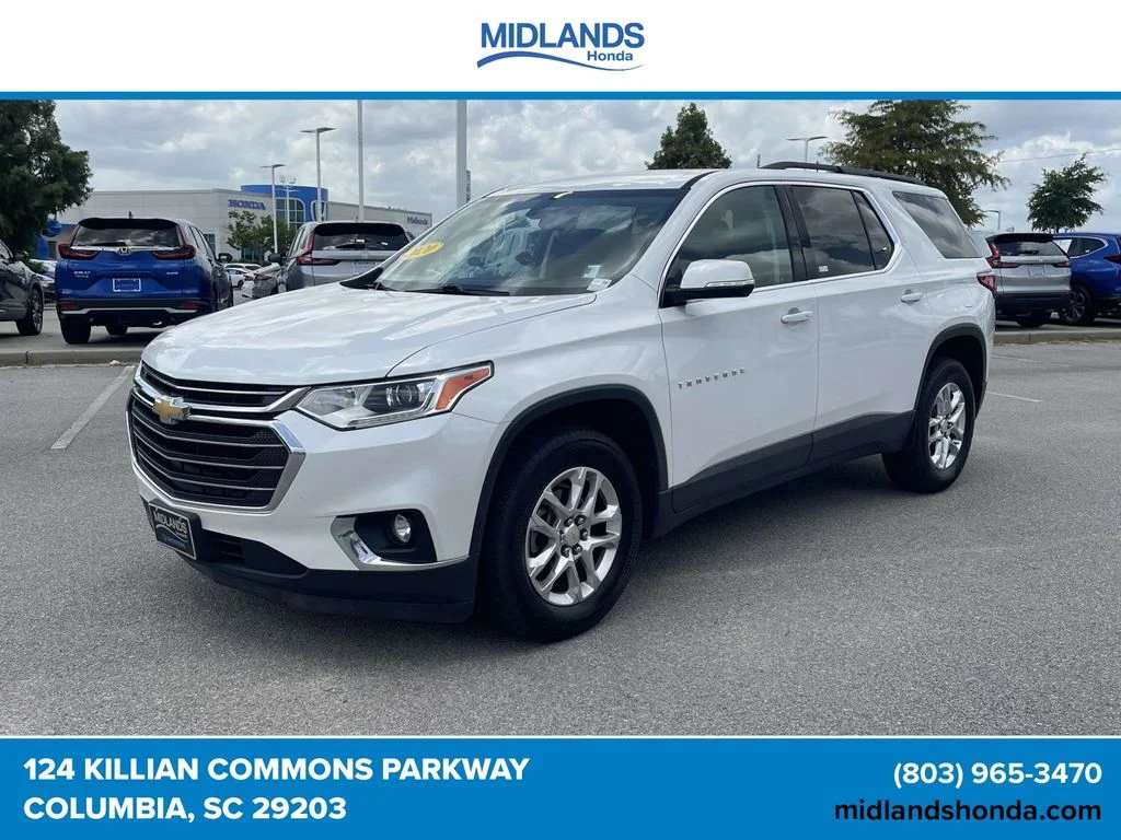 Used 2020 Pearl Chevrolet LT image 3