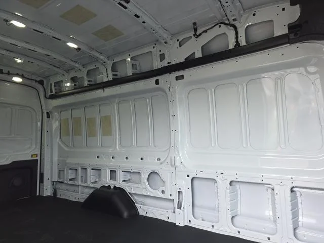 New 2026 Oxford White Ford Cargo Van image 27