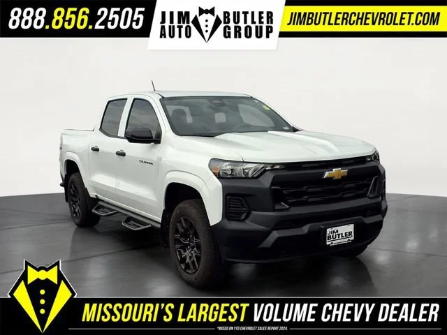 Used 2026 Summit White Chevrolet WT image 25