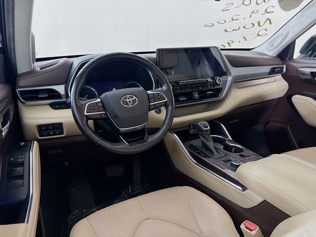 2021 Toyota Highlander Platinum - Photo 23