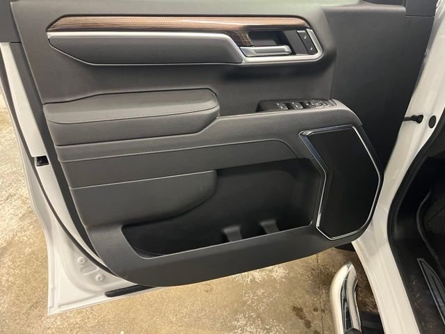 Used 2026 White Chevrolet LT image 26