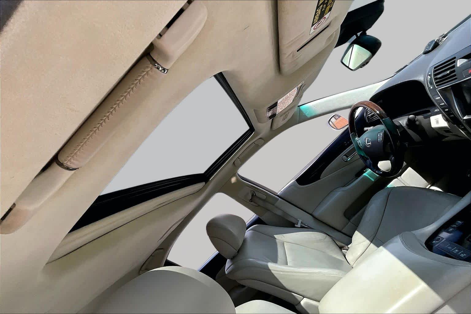 Used 2007 Starfire Pearl Lexus LWB image 13