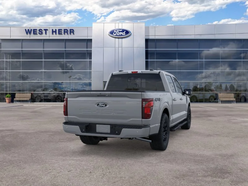 New 2026 Avalanche Ford XLT image 8