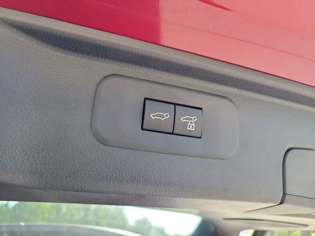 Used 2025 Red Toyota Limited image 10