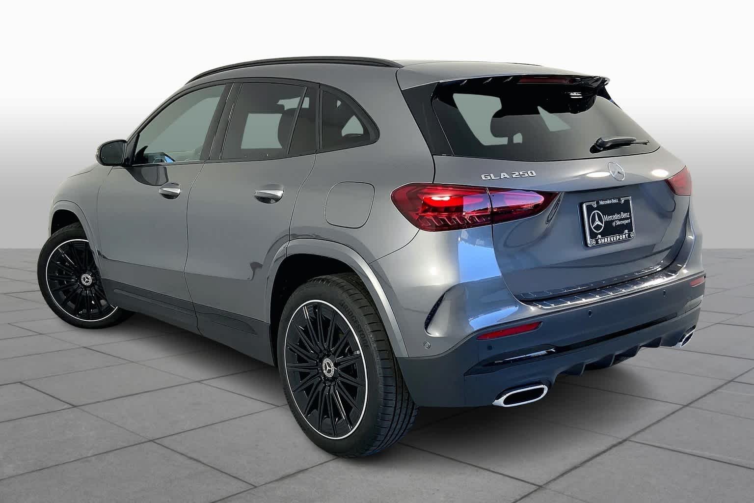 New 2025 Mountain Grey Metallic Mercedes-Benz GLA 250 image 12