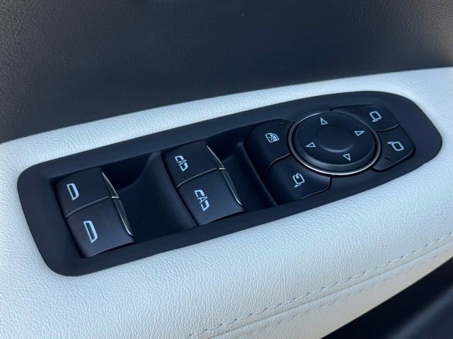 2025 Cadillac XT5 Sport - Photo 19