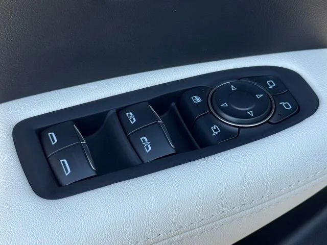 2025 Cadillac XT5 Sport - Photo 19