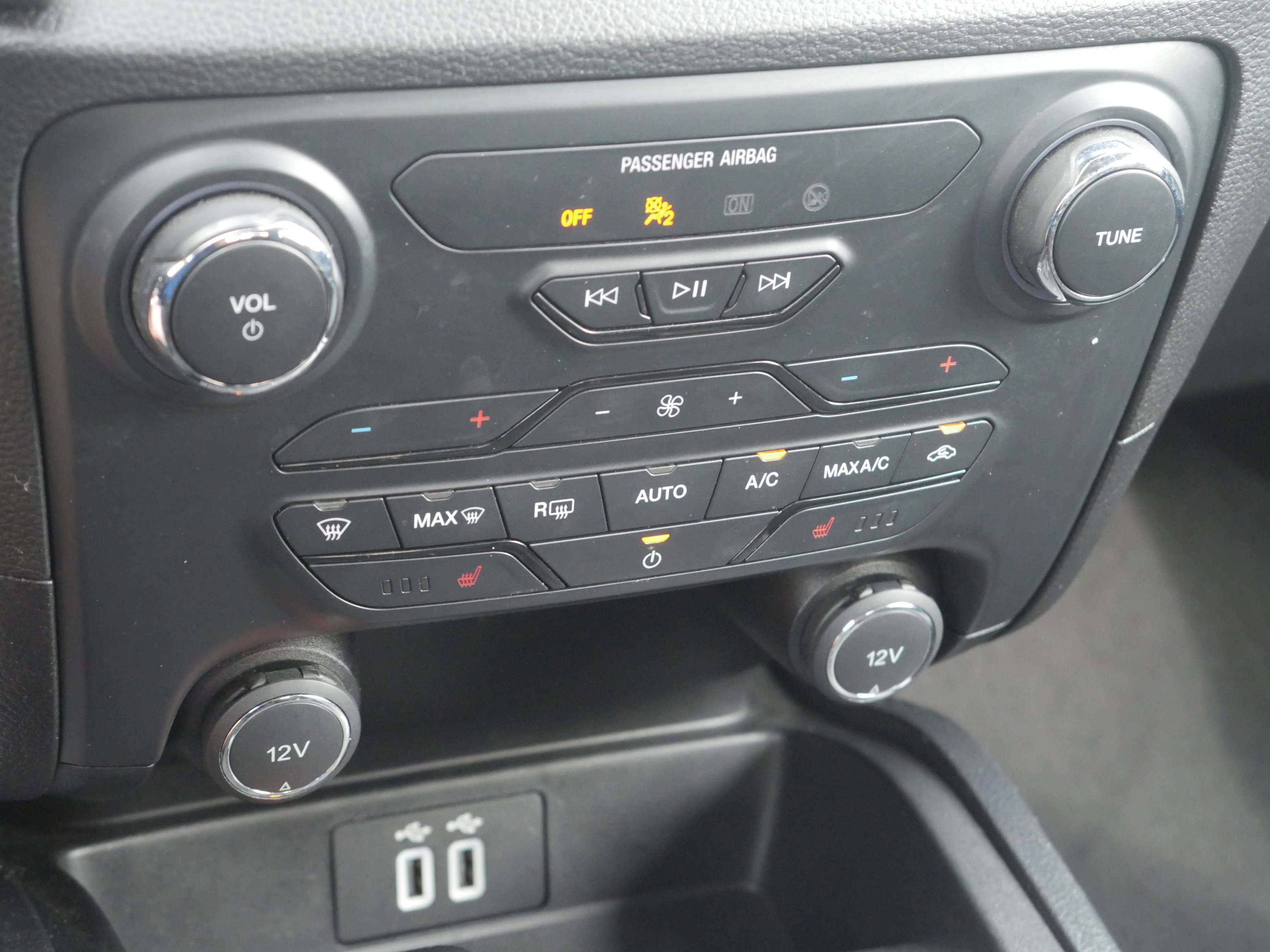 Used 2021 Gray Ford XLT image 12