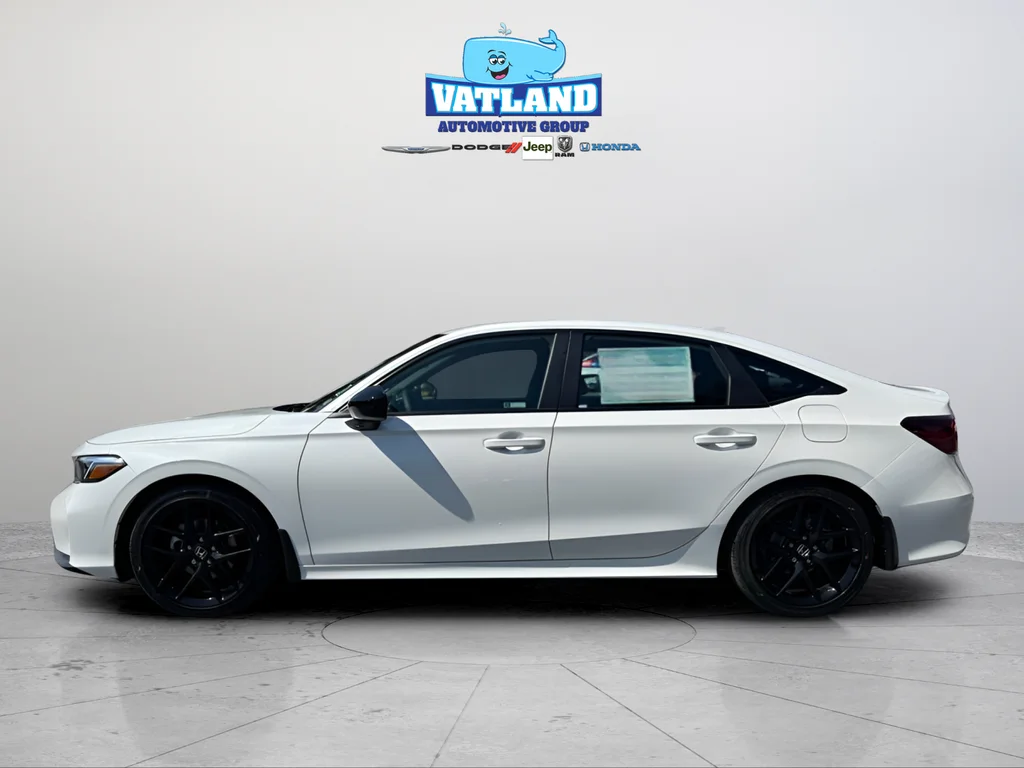 2026 Honda Civic Sport - Photo 2