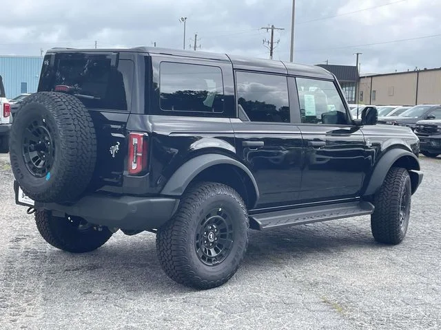 New 2026 Black Ford Outer Banks image 3