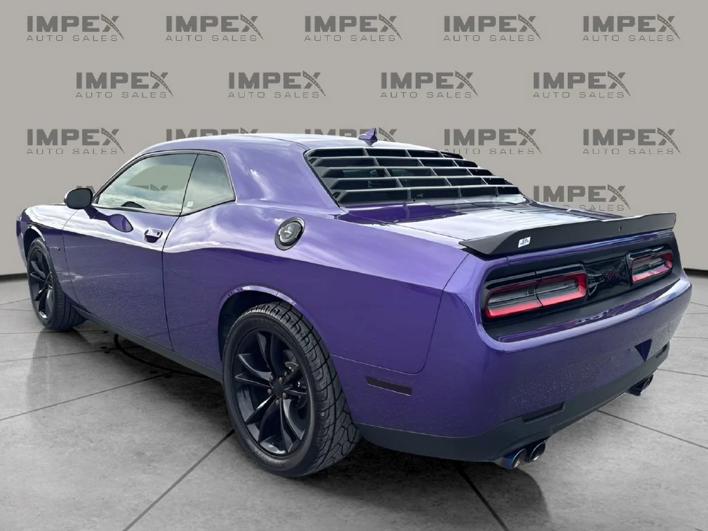 Used 2016 Purple Dodge R/T image 3