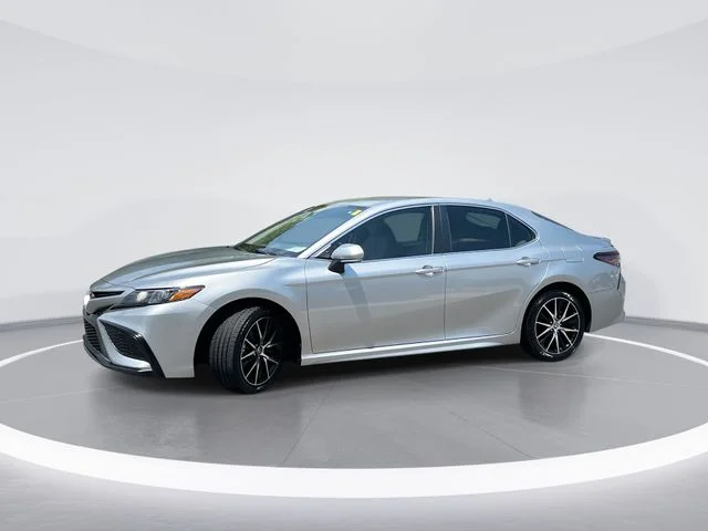 Used 2024 Silver Toyota SE image 1
