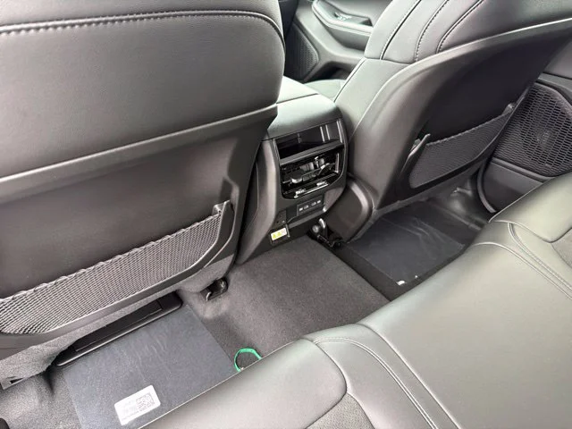New 2026 White Jeep Altitude image 8