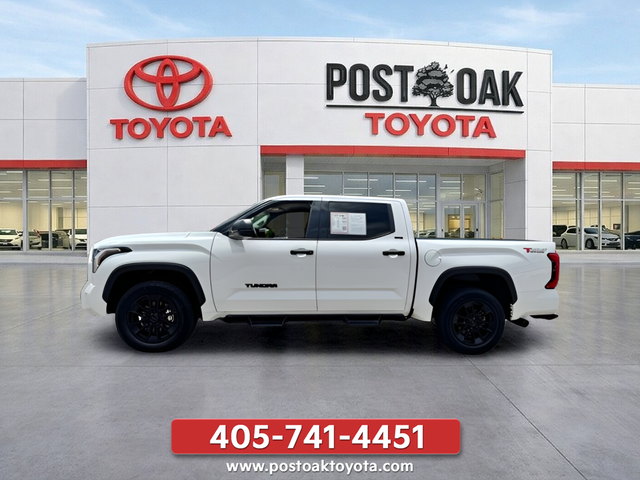 Used 2023 White Toyota SR5 image 6